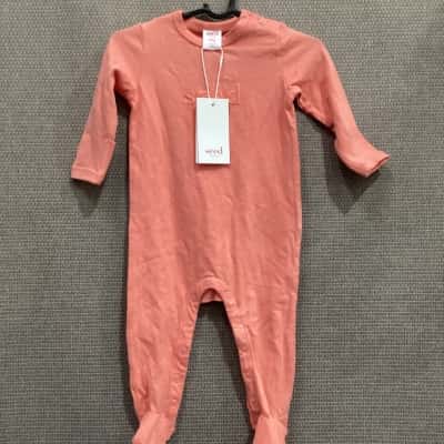 Seed Heritage Baby Size 00 Onesie 