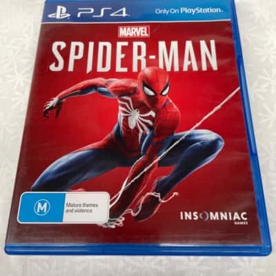 PS 4 game pack - SPIDER-Man & GUITAR HERO LIVE