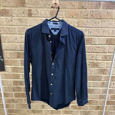 Tommy Hilfiger Mens long sleeve shirt Size M 