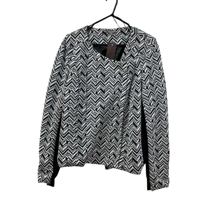 KATIES CROP JACKET. SIZE 18. BRAND NEW
