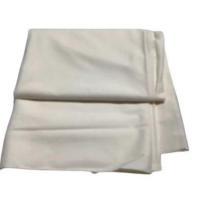 Thin Cream Poly Cotton 110 x 450 cm.   Fab1