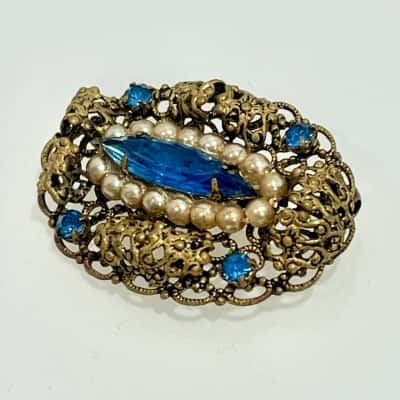 Vintage Czechoslavakia Royal Blue Brilliant Glass Filligree  Brooch