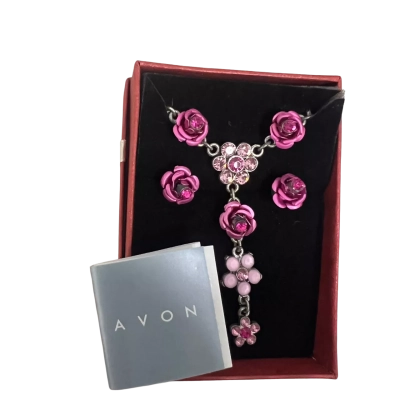 Avon Pink Rose & Rhinestone Necklace and Earring Set – Boxed