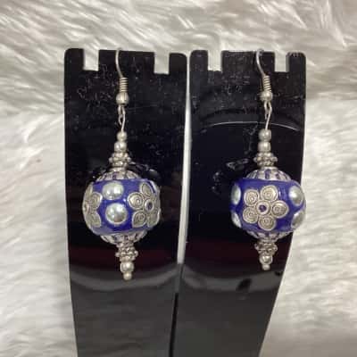  Women's Artisan Bead Earrings 