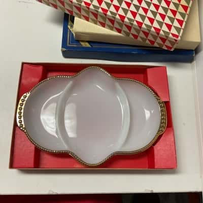 Vintage Anchor hocking Fire king USA milk glass divided dish