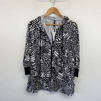 Taking Shape Summer Cool Bamboo Monochromatic Cardigan  Size S 