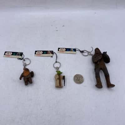 BNWT Star Wars 3 Keyrings Series 2/3 Yoda Wicket Chewbacca Small Things