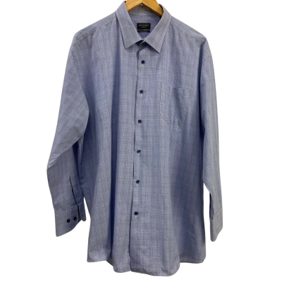 Van Heusen Mens  Size 46/90 (Classic Fit) Business Shirt Blue / White 