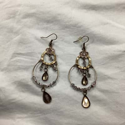 Womens Earrings stone and metal