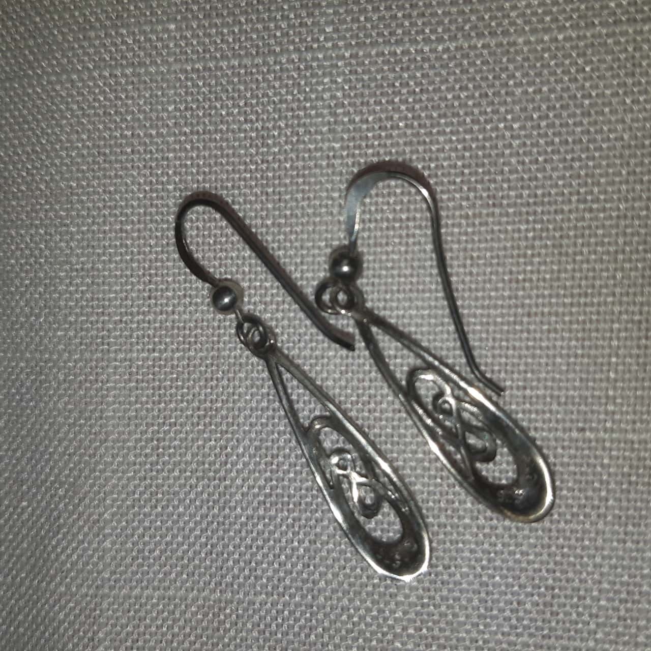 Silver 925 Drop Earrings.(s)