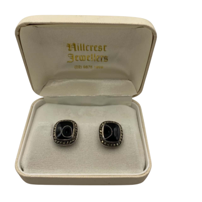  Womens Earrings Black  / Silver 