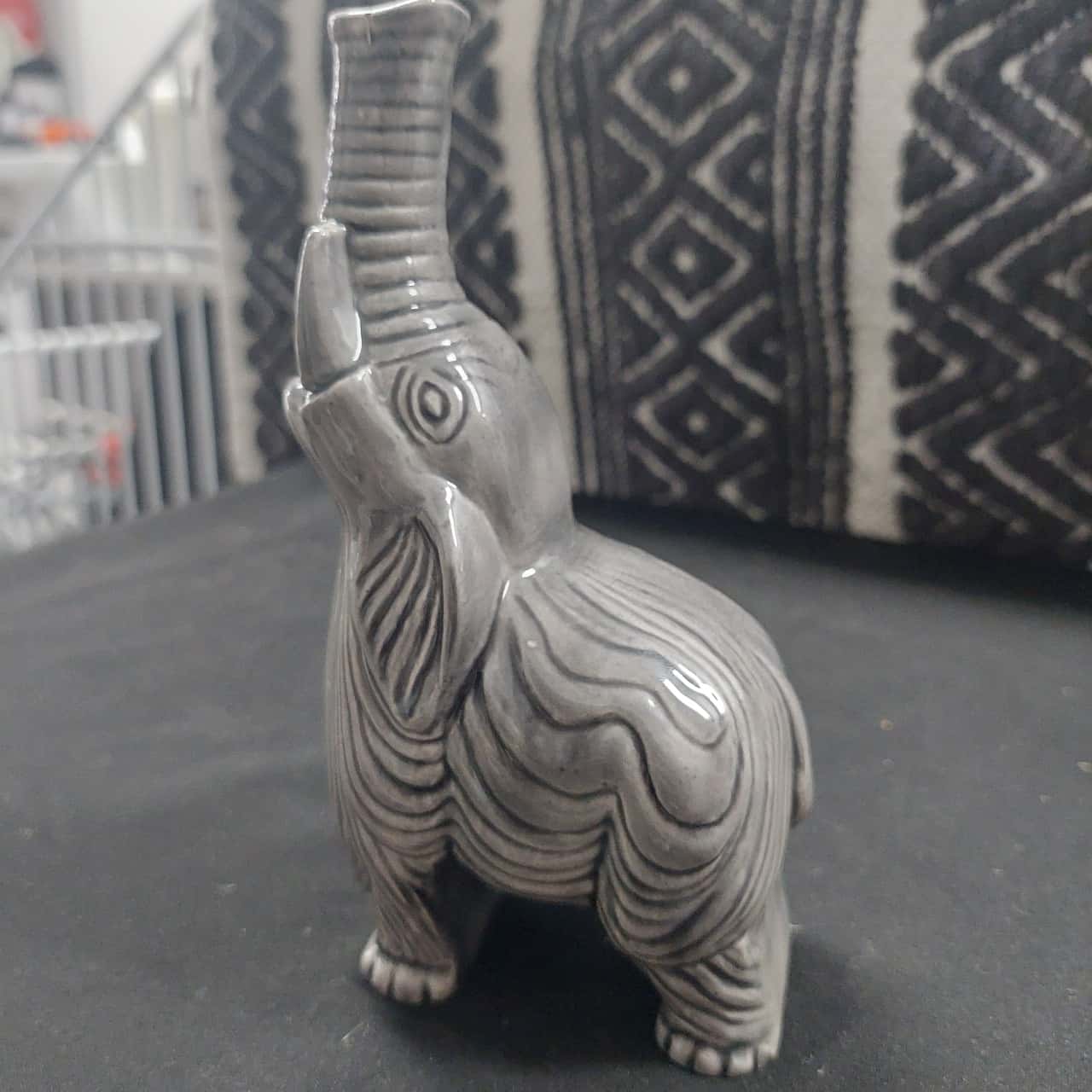 Vintage 6" Elephant Vases 1979