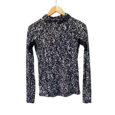 Lululemon Womens  Size 4 Hooded Long Sleeve Top Black  / White 