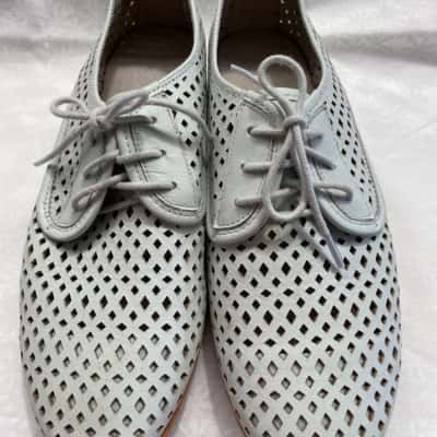 Frankie4 Womens  Size 7.5 Flats Mint Green/Grey 