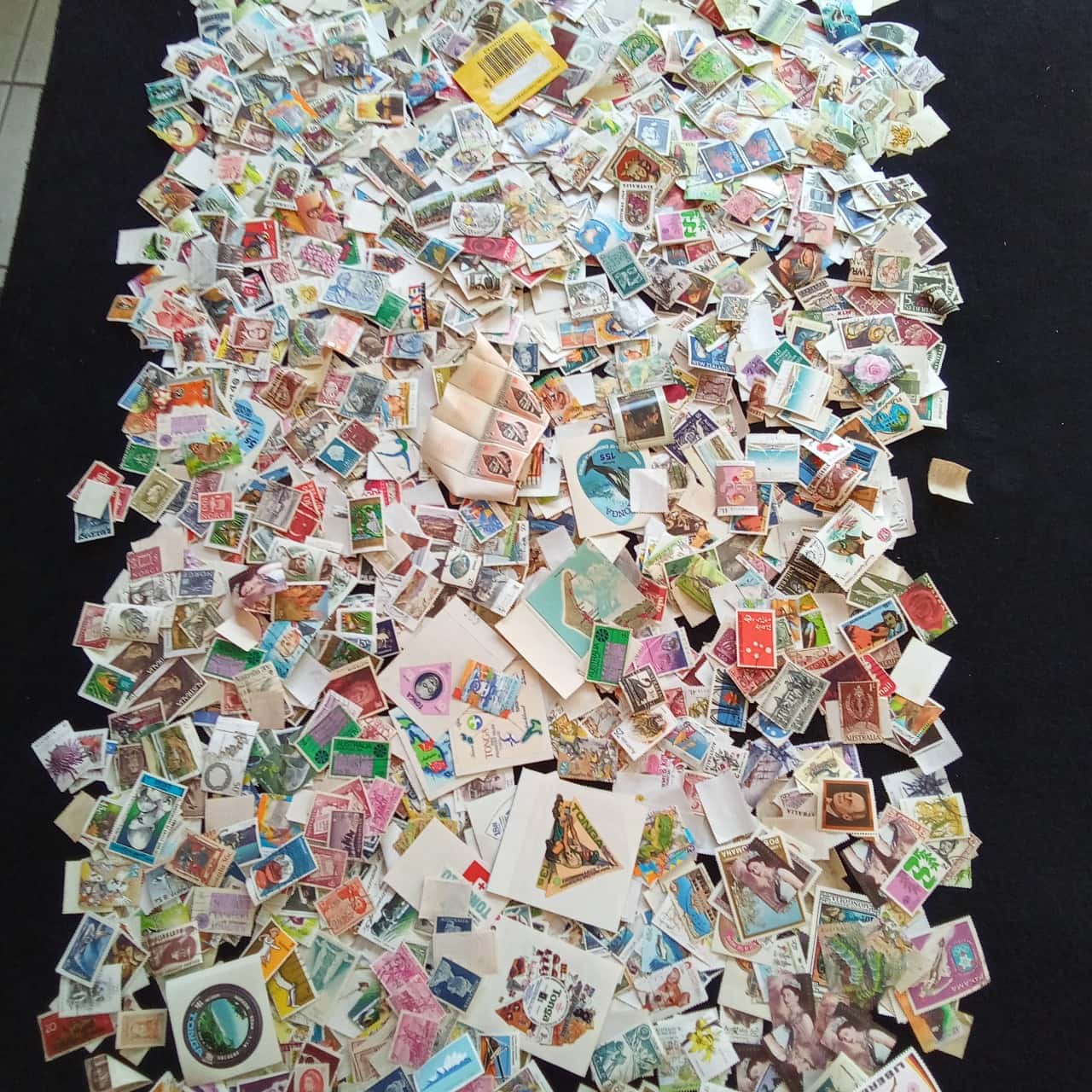 250 Grams Of Mixed World And Australian Stamps Off Paper So The Weight