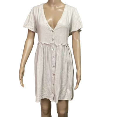  Esther and co women’s dress   Size 20 Cream 