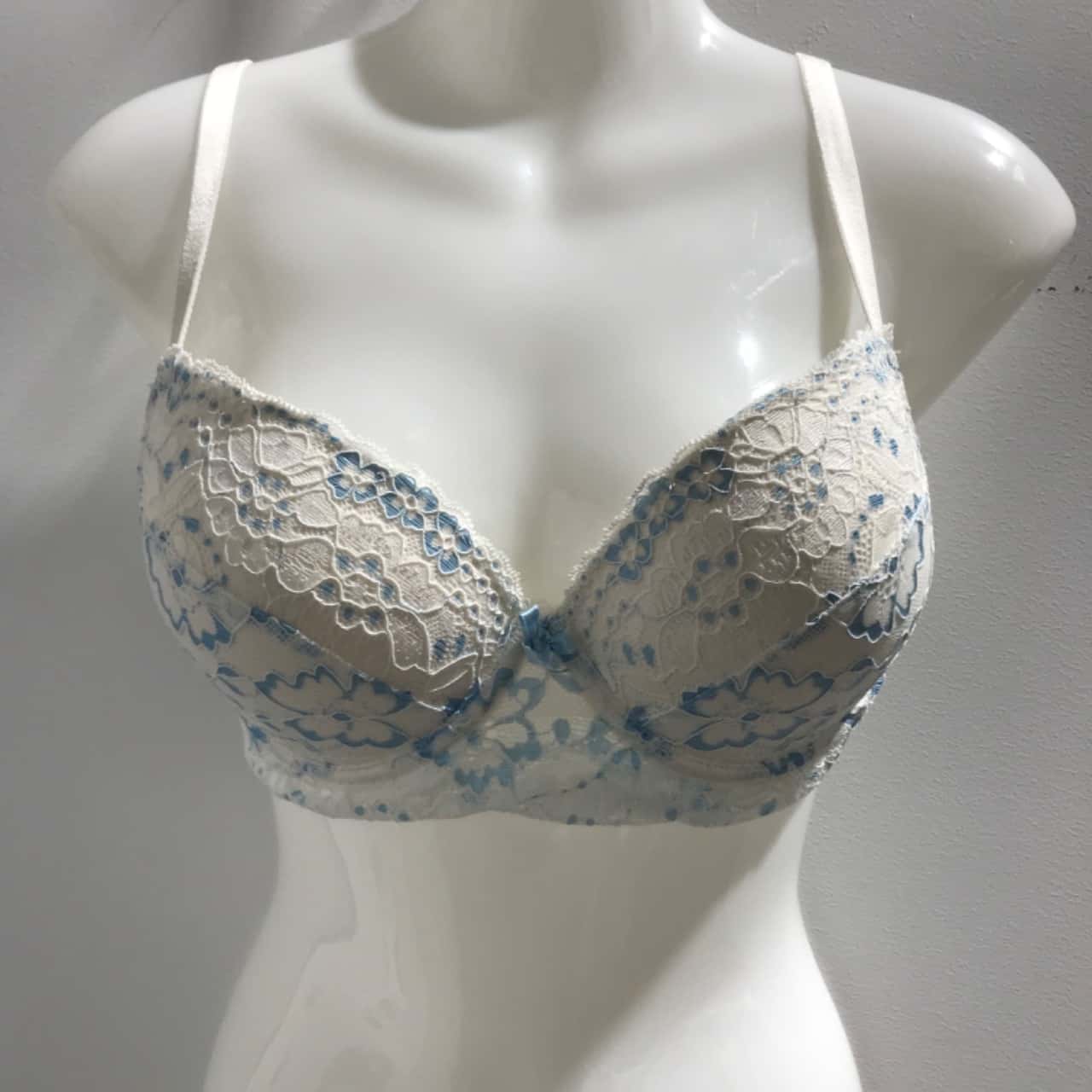 Bras n Things Womens p/u bra, 12D/34D, ivory with blue