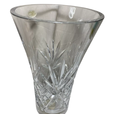 Royal Doulton Newbury Flared Crystal Vase. 