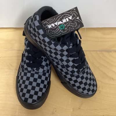  Womens  Size 34 Loafers Black  / Grey 