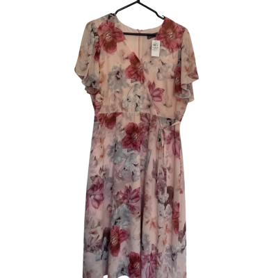 Jacqui-E Womens  Size 14 Wrap Dress Cream / Floral / Pink  