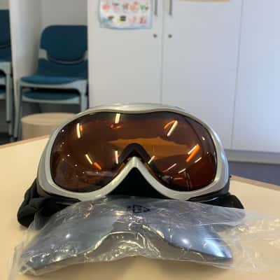 Crane Kids Ski Goggles with Exchangeable Lenses
