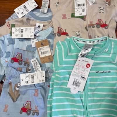  Baby bundle - Sizes 0,00, & 1 *ALL NEW WITH TAGS 