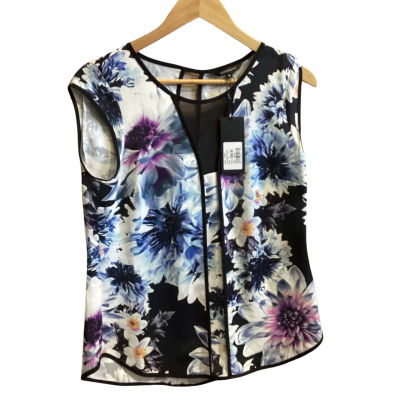 Portmans Womens  Size 8 Floral Top Black  / Blue / Purple 