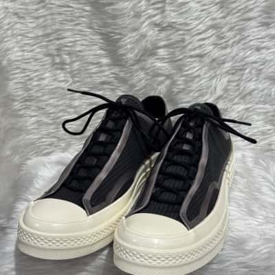 Converse Unisex 'Chuck 70' Low Metallic Seam Sneakers, Size Mens 7/Womens 9