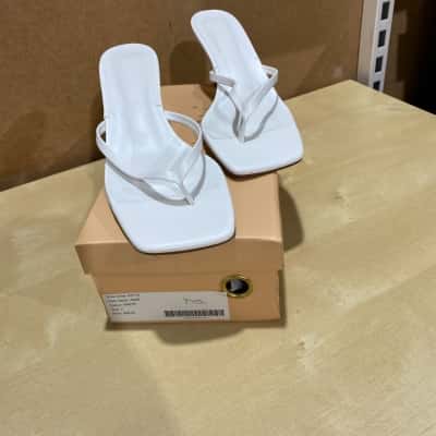 Billini Xami Heels Womens  Size 7 White RRP$89.95