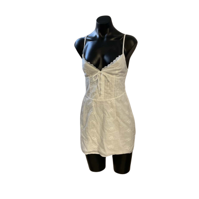 White Fox Womens  Size S Casual Dress White 