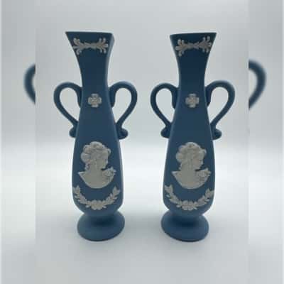 2 x Cameo Jasperware Bud Vases
