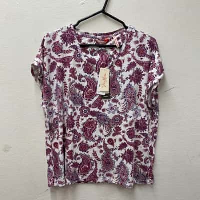 Millers Womens  Size 16 Short Sleeve Shirt Floral Top