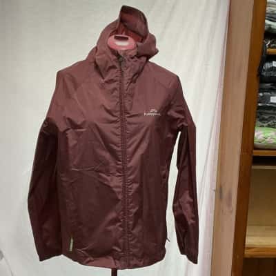 Kathmandu Womens  Size 8 Parka Maroon 