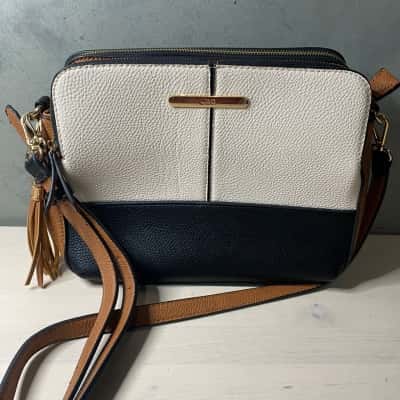 Jag Tri Colour Crossbody Bag 