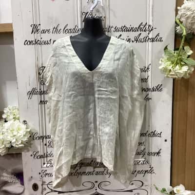 CP CLASSIC SPIRIT SHADES BRAND! THE SAM LINEN TOP BNWT RRP $279.00! Womens  Size L Sleeveless Top / V-Neck Top Beige 