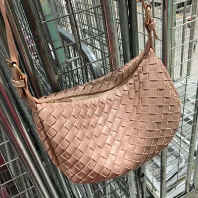 Sportsgirl Womens Woven Cross Body Bag Beige / Nude 