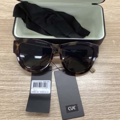 Cue Women’s Sunglasses