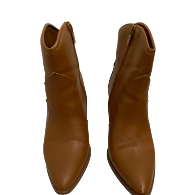 Novo Horse Ankle Boots – Tan.  Size 7 