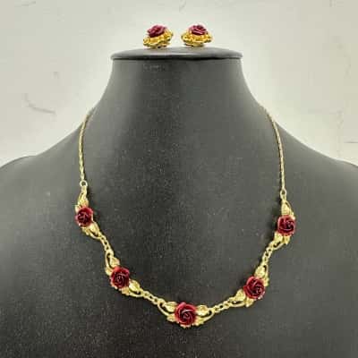 Rose Womens Necklace and Clip on Earings Gold Tone with Red Roses
