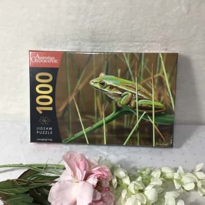 Australian Geographic “Lounging Frog” 1000 Piece Jigsaw Puzzle (new)