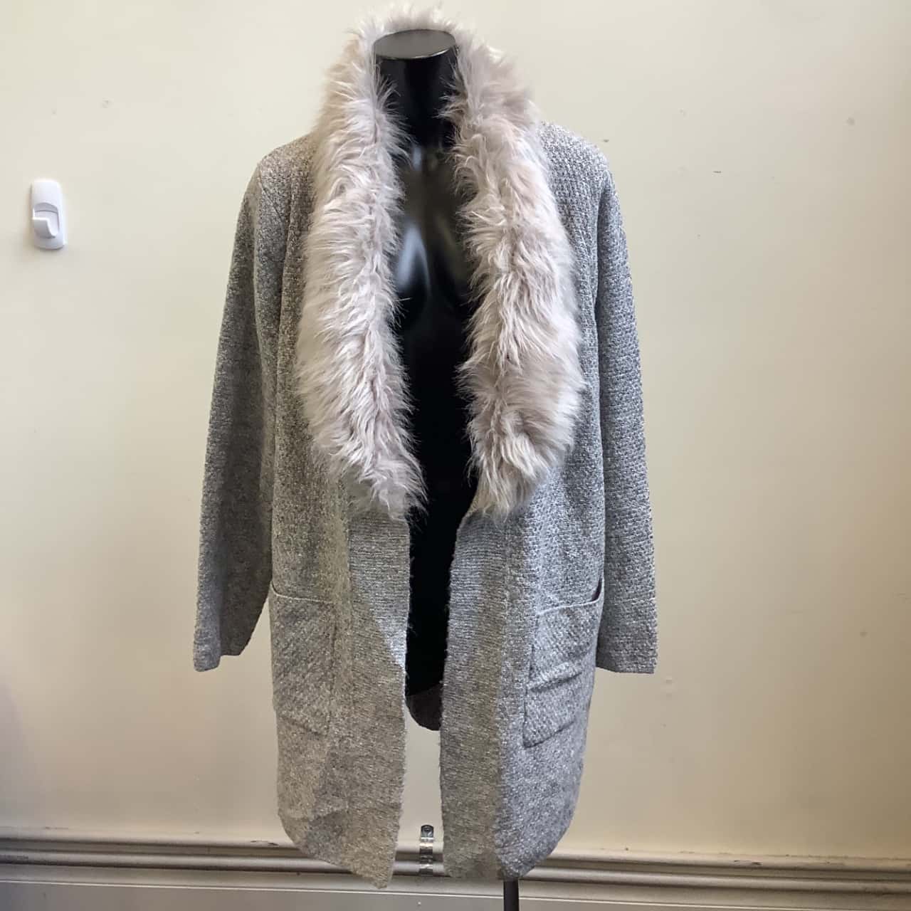 f&f womens cardigans