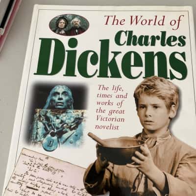 The world of Charles Dickens- Martin Fido