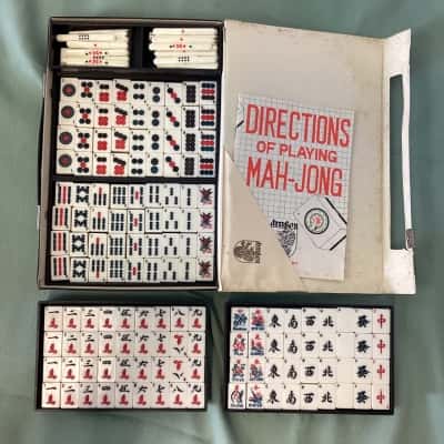 Vintage Bone & Bamboo Mahjong Set – Complete with 8 Racks & Original Booklet 