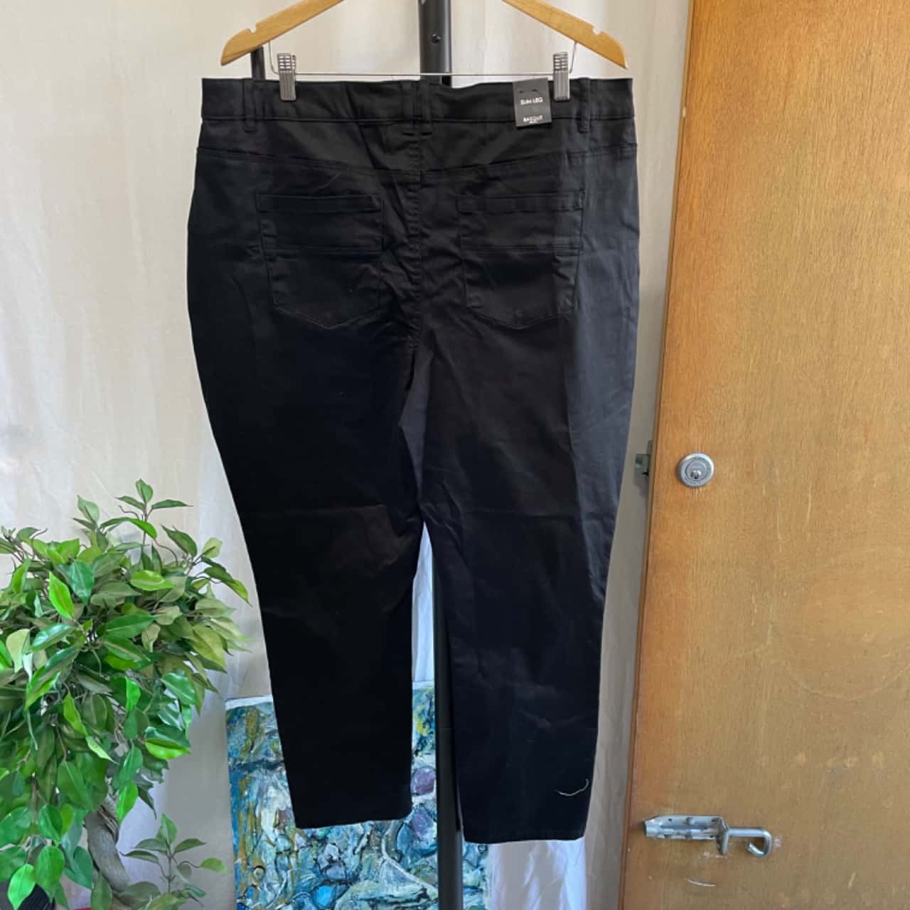 Basque Brand BRAND NEW - Basque Womens Size 20 Black Straight Leg Pants(s)
