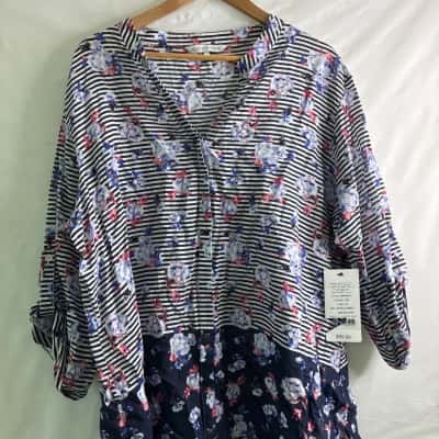 Black Pepper Womens Size 24 3/4 Sleeve Shirt Blue / Floral / White