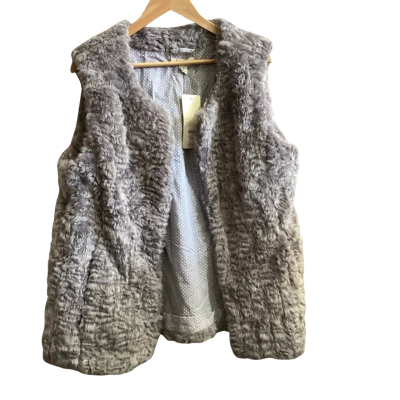 beme Womens  Size 14 Grey Vless Fur Vest