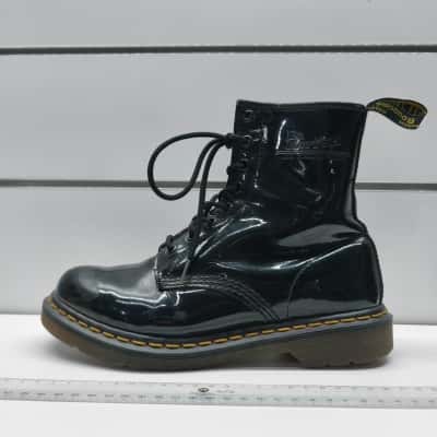Dr Martens Mens Size 6.5 Black  