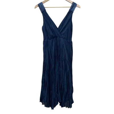 Ojay Black V-Neck Cocktail Dress Size 10 