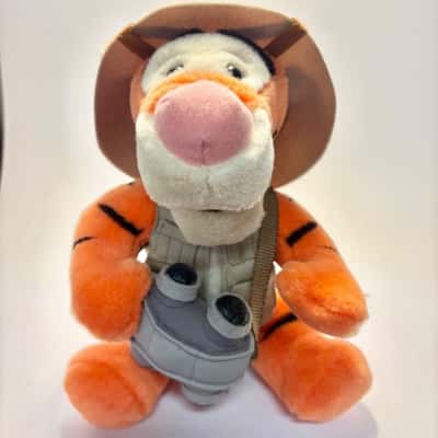 Disney World Animal Kingdom 7” Safari Tigger Plush 