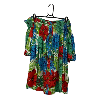 Autograph Smocked Shoulder Top. Size 26.  New with tags